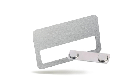 Металлические бейджи на магните