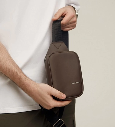 Маленькая сумка - Уай