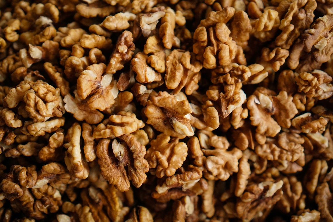 Семена грецкого ореха