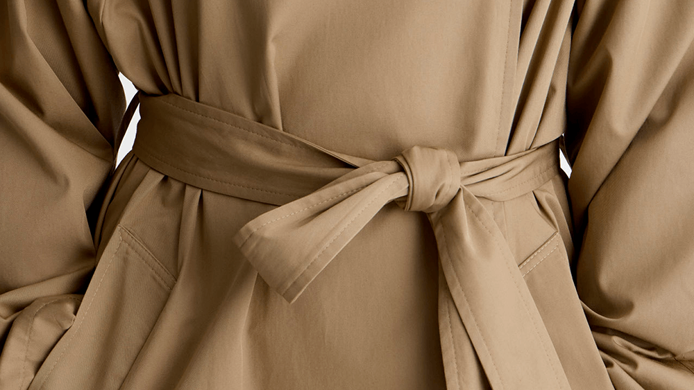 Завязанный тренч