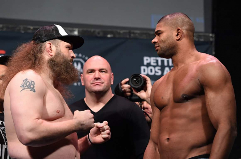 3  Рой Нельсон Big Country UFC.jpg