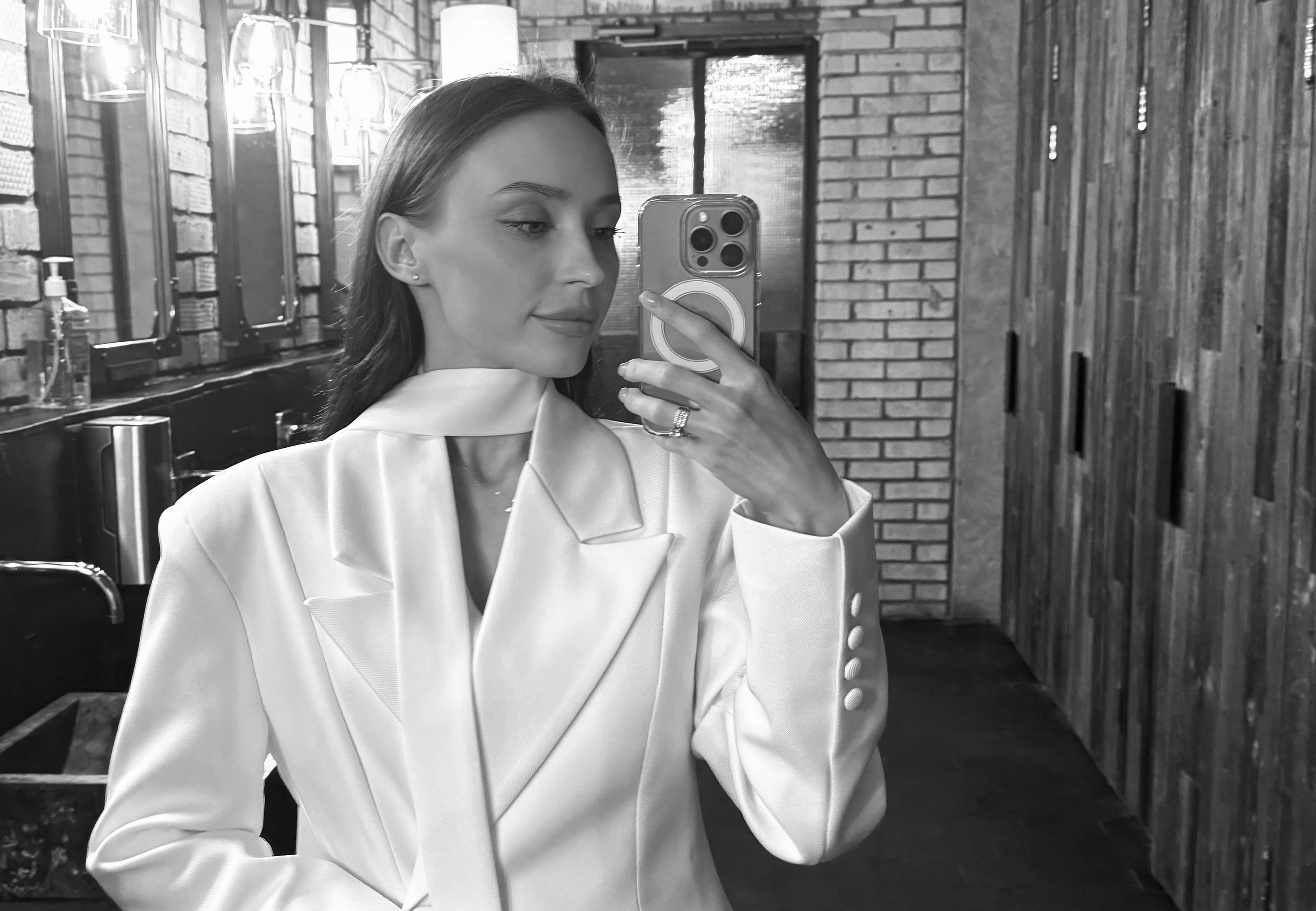 IMG_9587 (1)-min.JPG