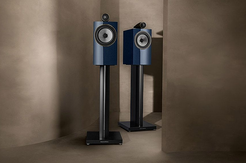 Полочная акустика Bowers & Wilkins 705 S3 Signature MIidnight blue metallic