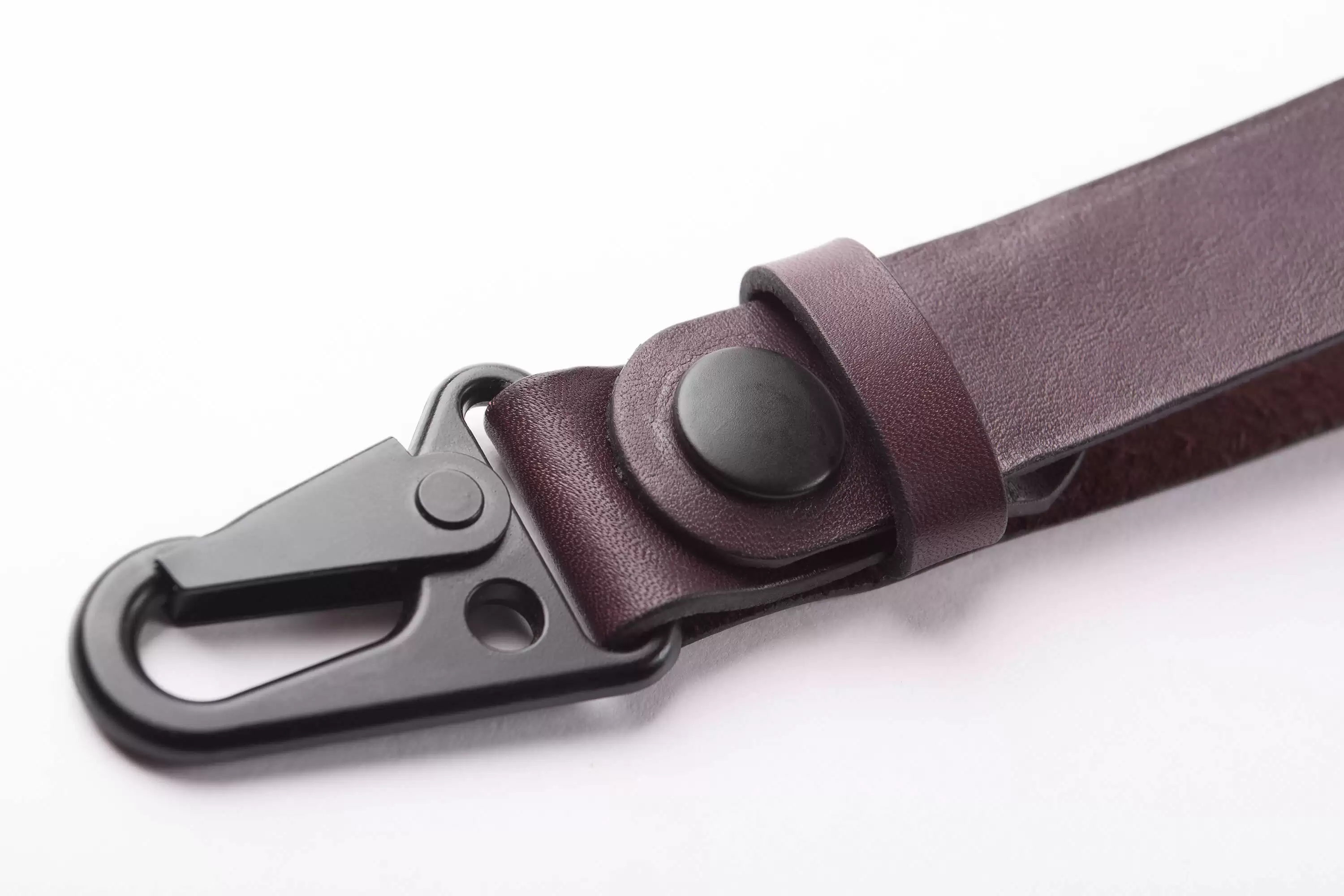 Ремешок для ключей - Ориноко Натуральная кожа Металлическая фурнитура Параметры: 2,5 x 18,5 см