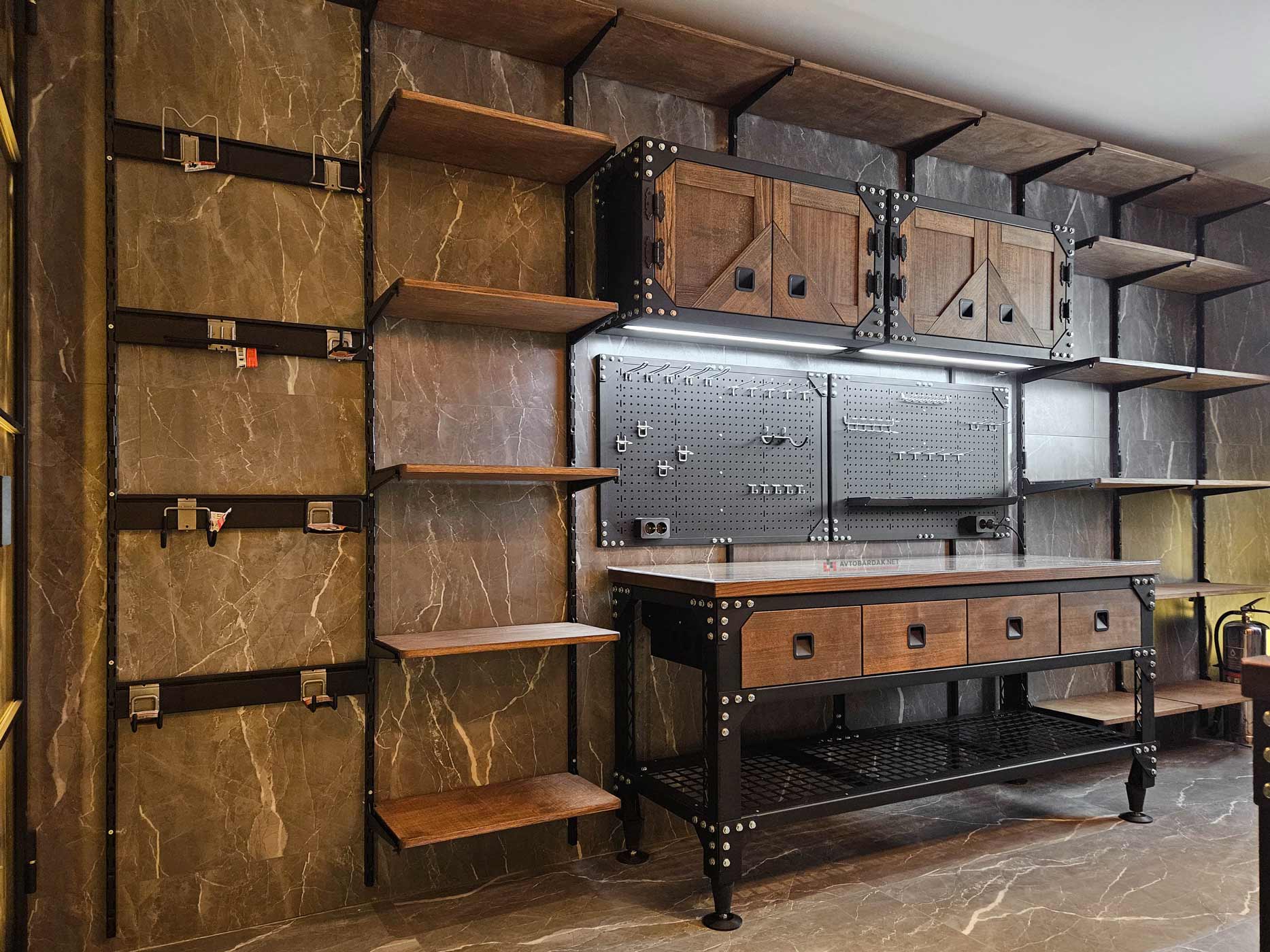 Лофт мебель в гараж