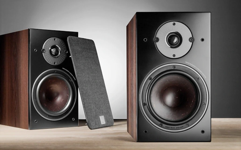 Полочная акустика DALI Oberon 3 Dark Walnut