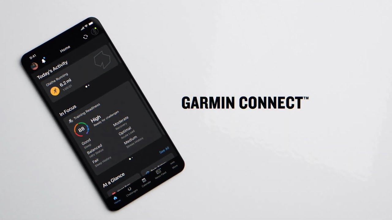 скриншот приложения Garmin Connect в App Store и начальный экран входа скриншот приложения Garmin Connect в App Store и начальный экран входа