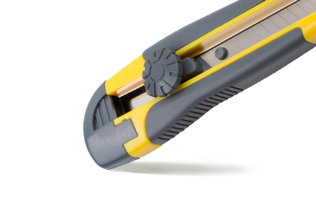 Ножи канцелярские с фиксатором