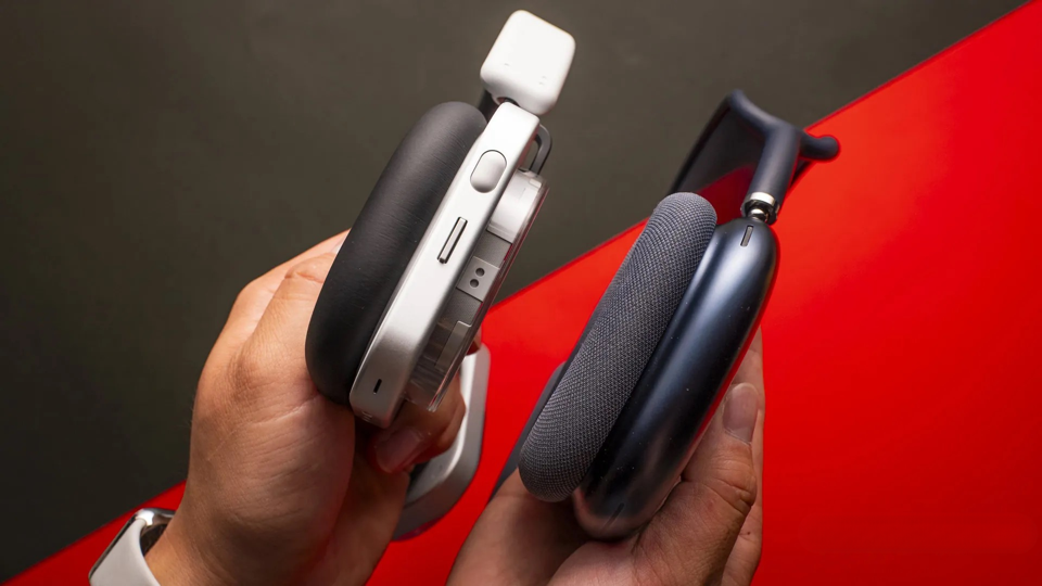 nothing-headphone-1-vs-apple-airpods-max-side-profile.jpg.jpg