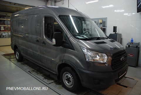 Ford Transit New Аарон с пневмоподвеской