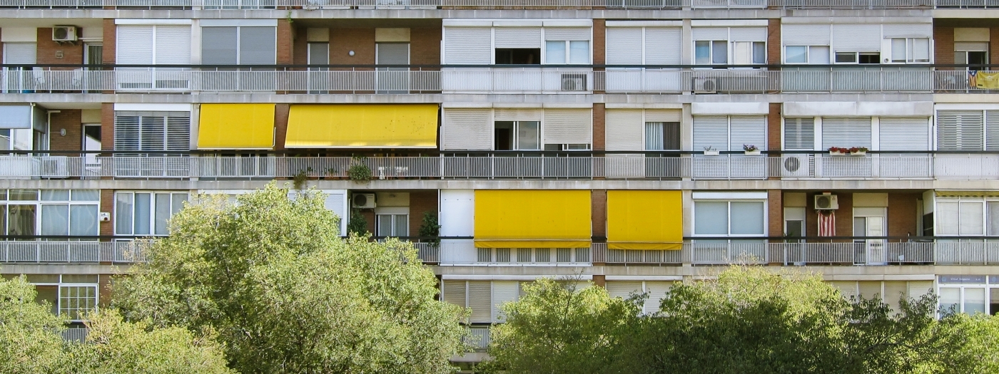 Запрет продажи алкоголя в жилых домах Запрет продажи алкоголя в жилых домах