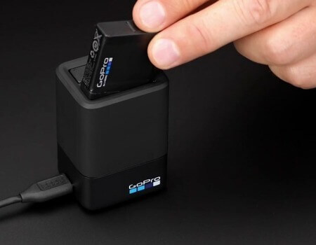 Зарядное устройство Dual Battery Charger для HERO5/6/7 Black Зарядное устройство Dual Battery Charger для HERO5/6/7 Black