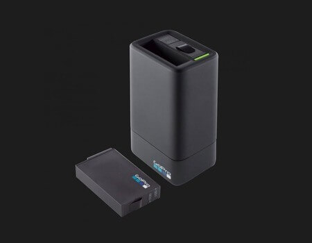 Зарядное устройство для аккумуляторов GoPro FUSION Зарядное устройство для аккумуляторов GoPro FUSION