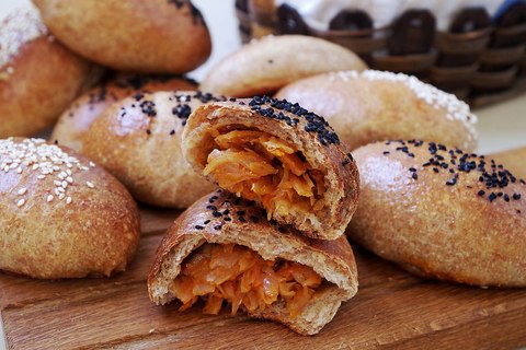 Цельнозерновые пироги на закваске