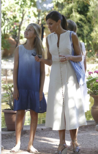 Шьём платье, как у королевы Испании! Шьём платье, как у королевы Испании!