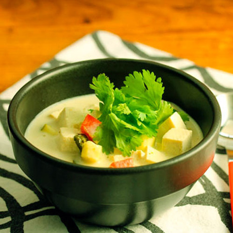 Готовое блюдо — Тайский зеленый суп