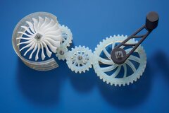 Материалы для 3D-печати: типы пластиков, процессы и порядок выбора под задачу