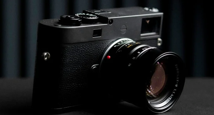 Будущие камеры Leica получат нестандартный сенсор