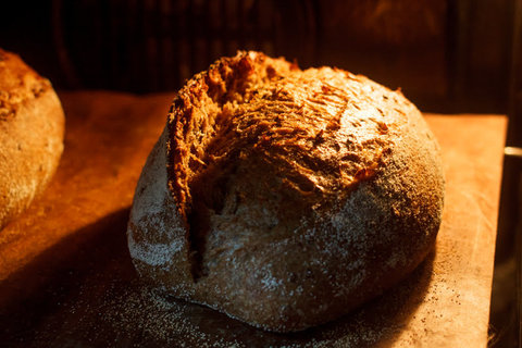 Гречневый хлеб с солодом и льном на закваске