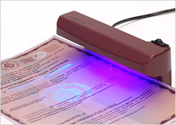 Учёные изобрели магнитный состав для нанесения на документы и деньги Учёные изобрели магнитный состав для нанесения на документы и деньги