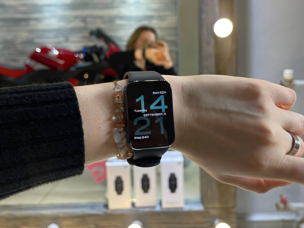 Фитнес браслет xiaomi 8 pro. Huawei Band 3 Pro. Фитнес браслет Хуавей банд 3. Браслет Huawei Band 6. Фитнес-браслет Huawei Band 7.