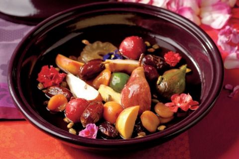 Тажин из свежих и сушеных фруктов с мятой и карамелизованным медом