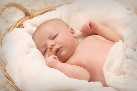 5 советов: как быстро и без нервов уложить спать малыша, чтобы он крепко спал всю ночь?
