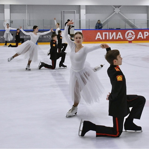 Кадетский бал на льду