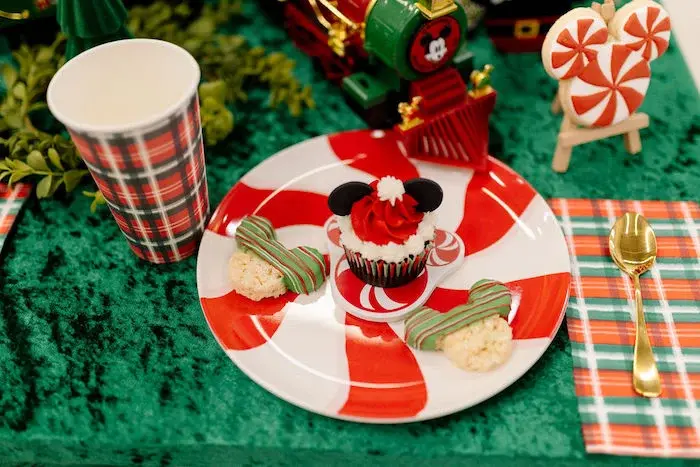 Рождество с Микки Маусом