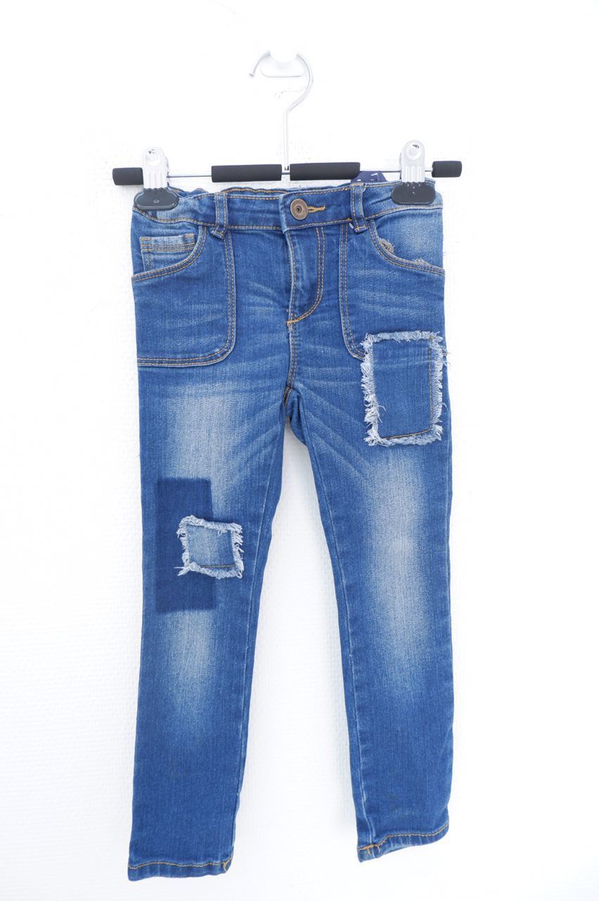 С чем носить джинсы 2023: 5 фасонов и 35 образов