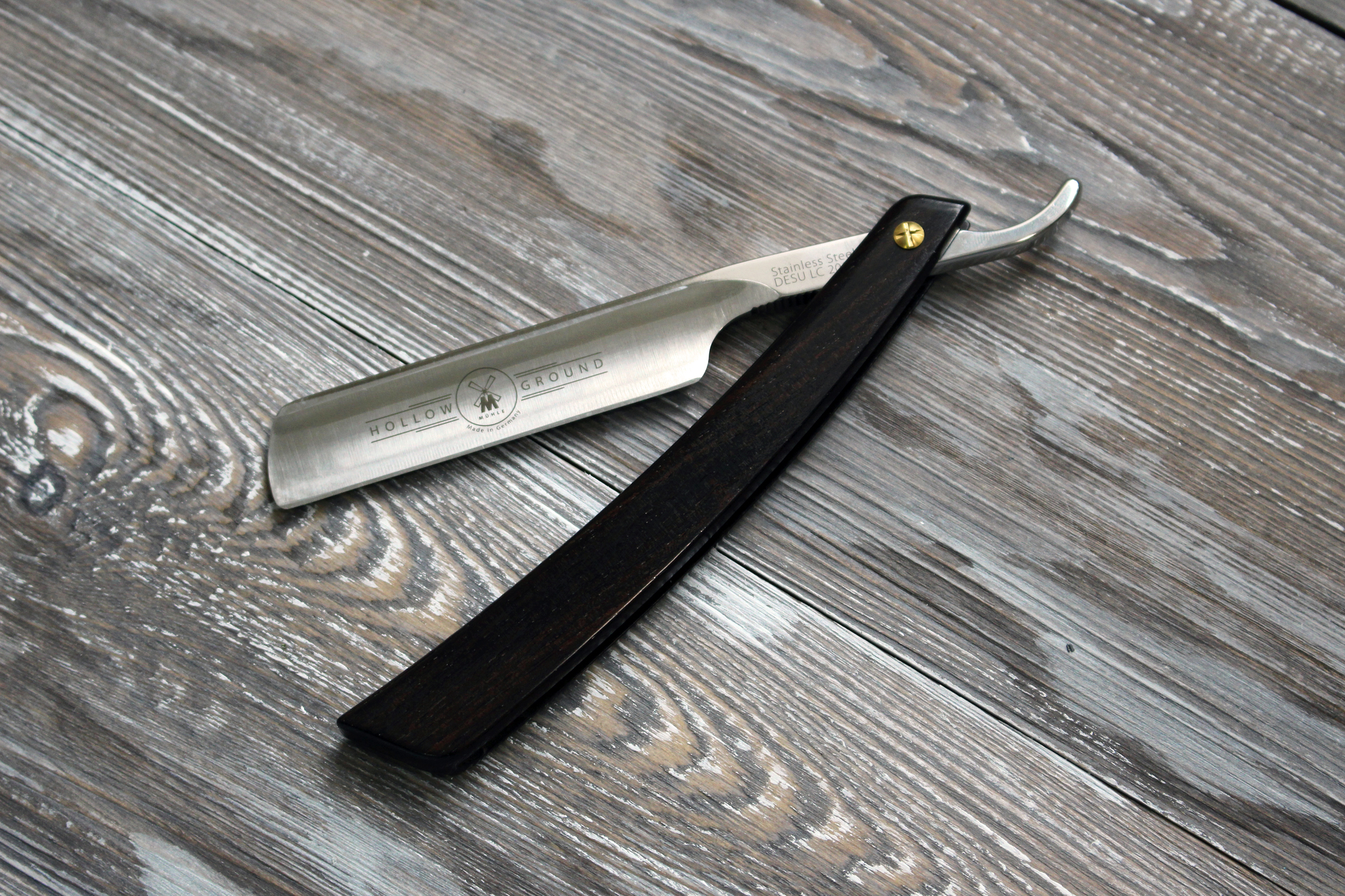 Секреты гладкого бритья: приемы, лайфхаки, инструменты