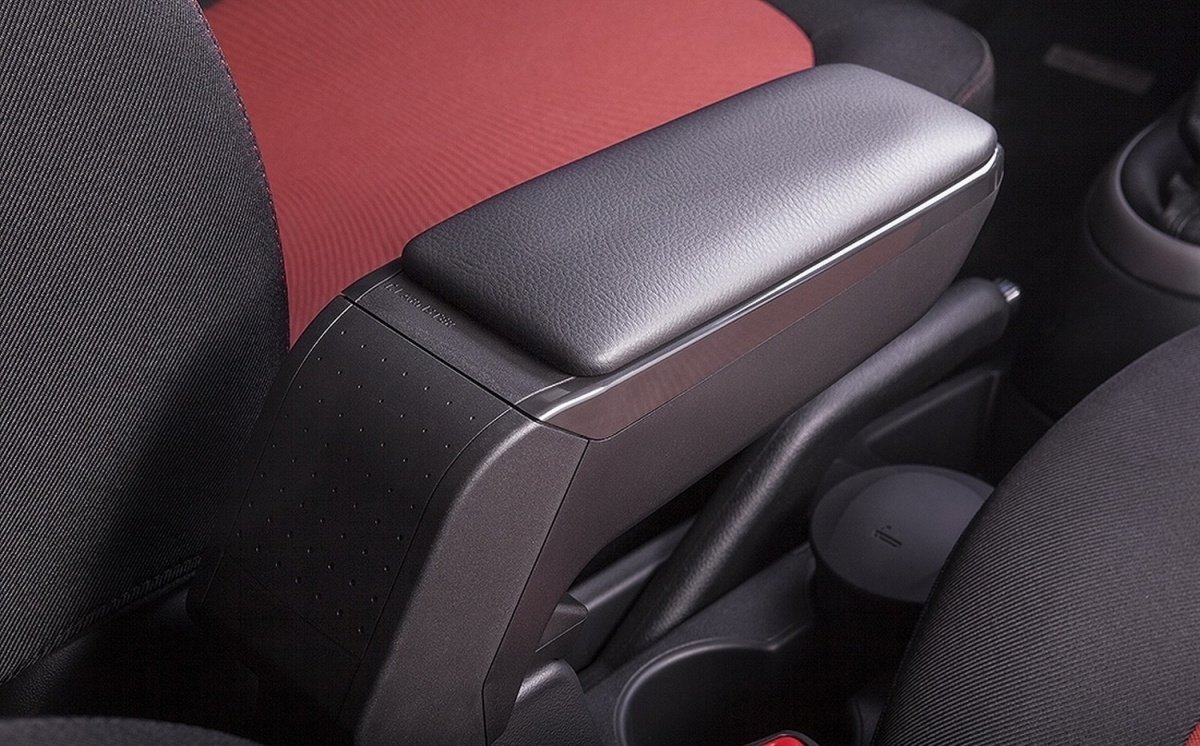 Автомобильный подлокотник. Престиж или необходимость? Автомобильный подлокотник. Престиж или необходимость?