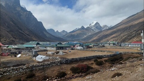 Непал 2022 - трекинг в базовый лагерь Эвереста.
