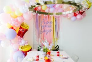 Fries before guys — девичник на 14 февраля