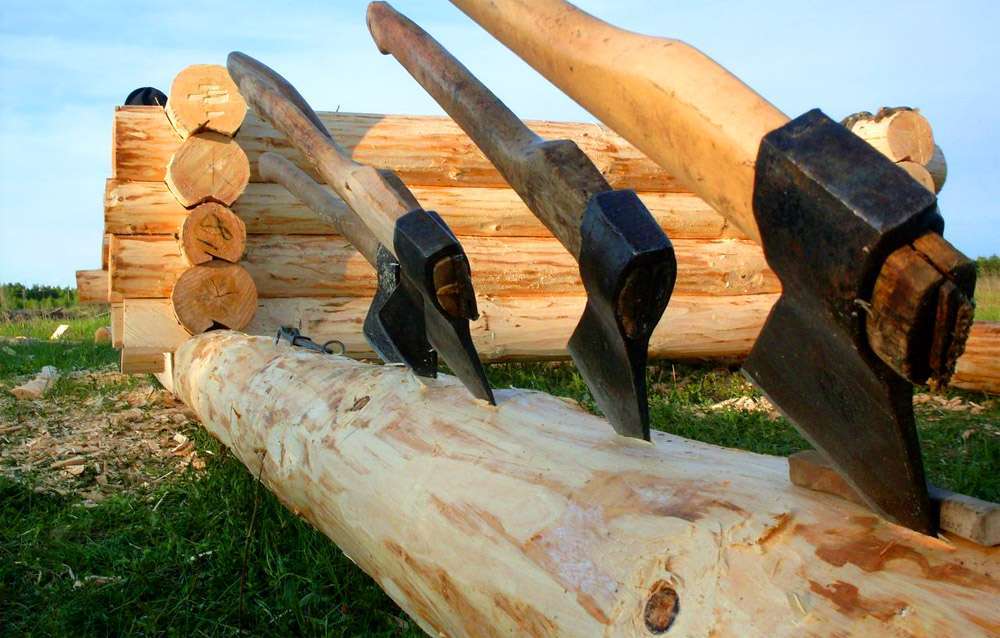 Биозащита древесины при ручной рубке