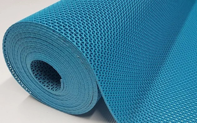 В «ДорСтройСнаб» большое количество разных типов резинового покрытия В «ДорСтройСнаб» большое количество разных типов резинового покрытия