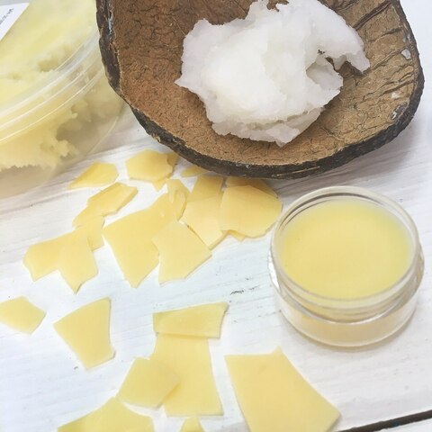 Рецепты бальзамов для губ