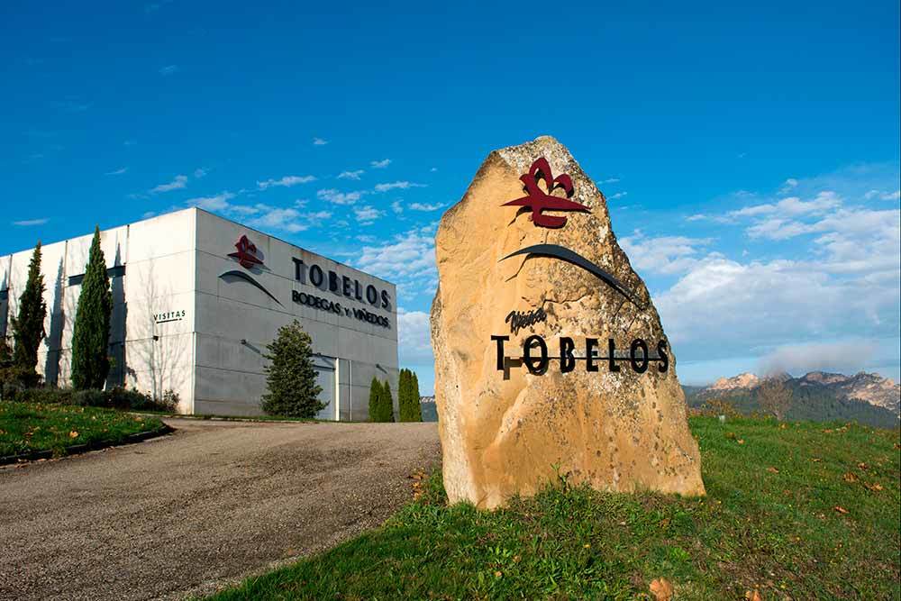 Tobelos