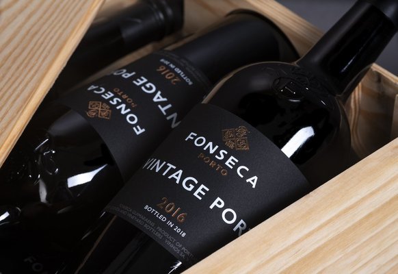 97 баллов Wine Advocate для Fonseca Vintage Port 2016