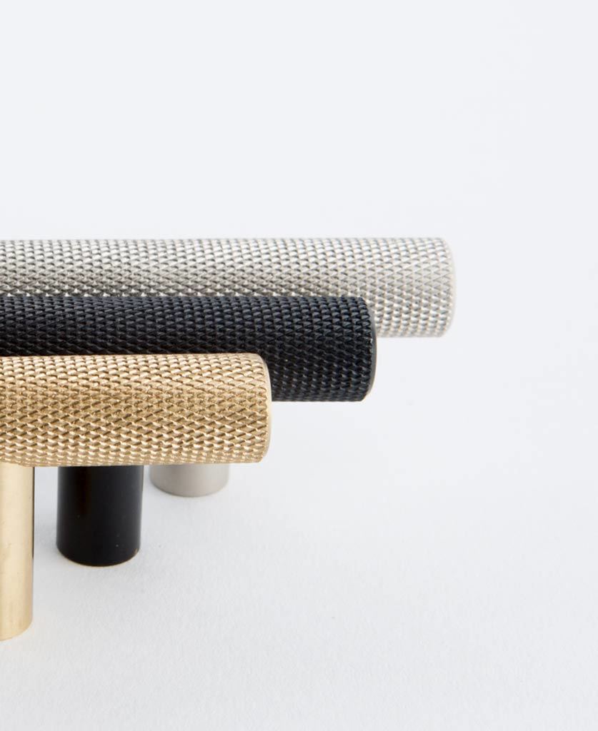 На каких ручках остановить выбор: под золото или серебро?