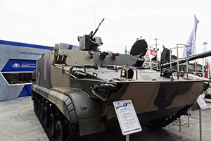 Плавающий БТ-3Ф снабдили боевым модулем Плавающий БТ-3Ф снабдили боевым модулем