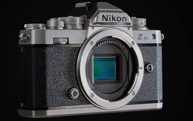 Анонсирован фотоаппарат Nikon Z fc