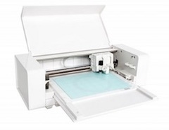 Инк-Маркет и Silhouette объявляют о выходе новых машин CURIO и MINT, дополняющих плоттеры САМЕО и Portrait.