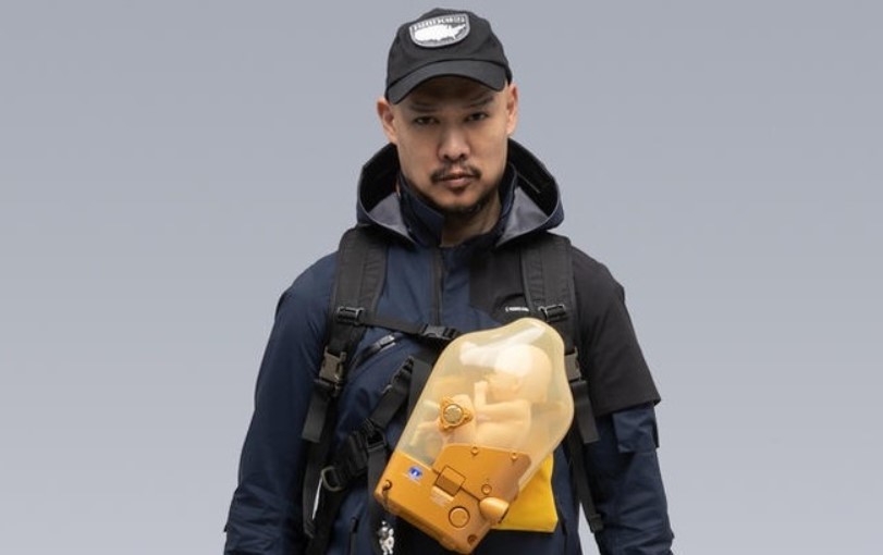 Магниты в карманах одежды бренда ACRONYM Магниты в карманах одежды бренда ACRONYM