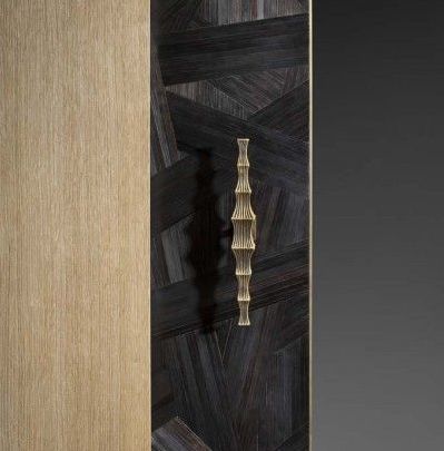 С какими дверями хорошо смотрятся в интерьере ручки из латуни?