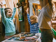 ПОЧЕМУ ЖЕ СВЕТОВЫЕ ПЕСОЧНИЦЫ MYPLAYROOM ТАК ПОПУЛЯРНЫ?