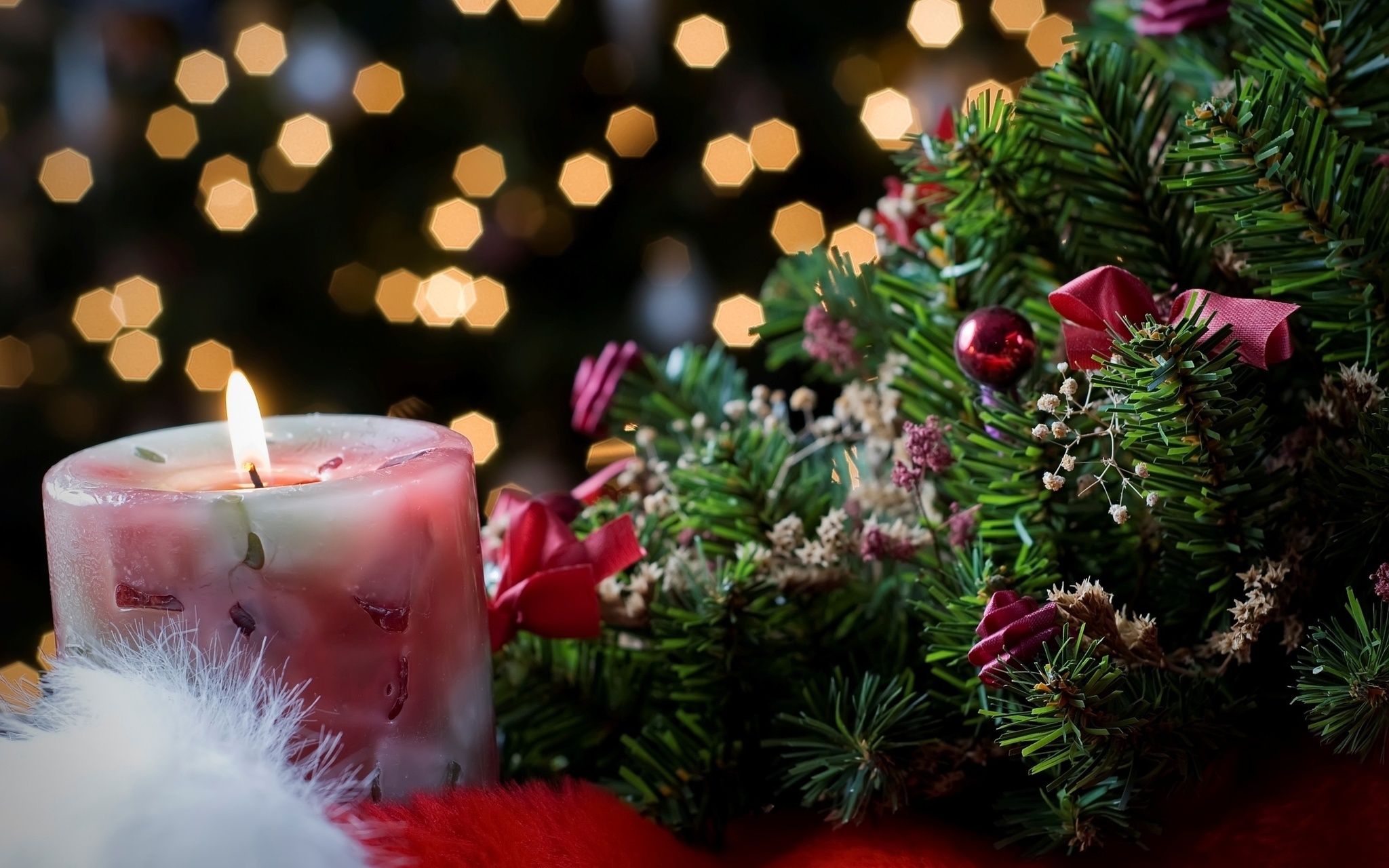 Сеть магазинов Vospeta поздравляет вас с наступающим Новым Годом и Рождеством