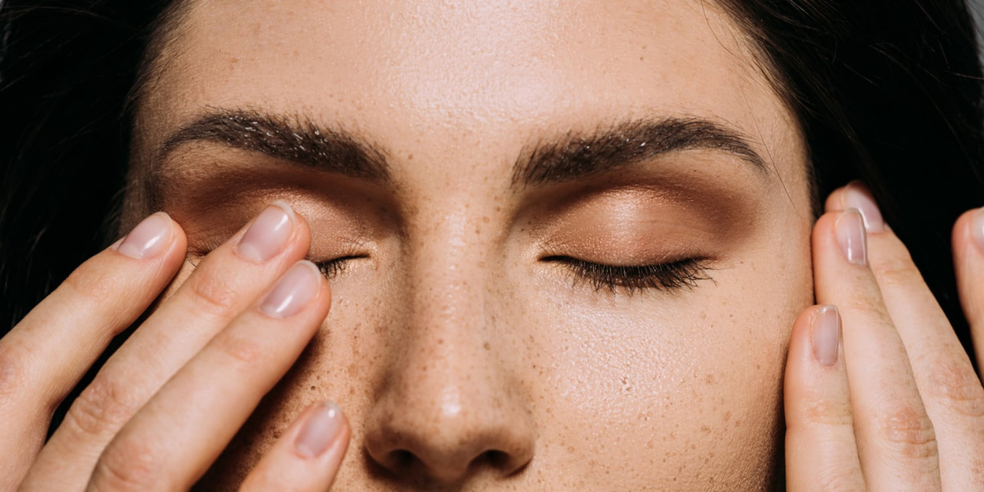 Шелушение и покраснение кожи вокруг глаз - причины и лечение