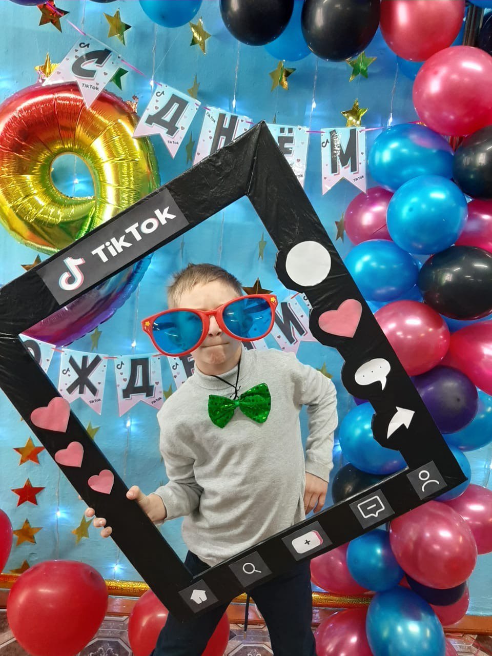 День рождения в стиле «ТИК-ТОК»