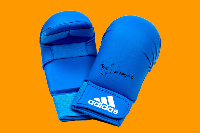 Обзор накладок от Adidas WKF Bigger